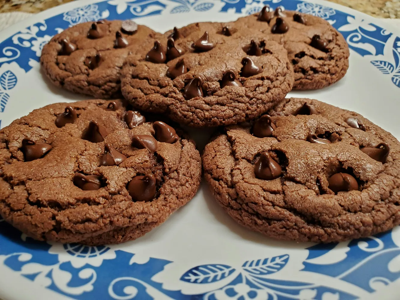 Unlock the Perfect Texture in Your Chocolate Chip Cookies with Sea Salt