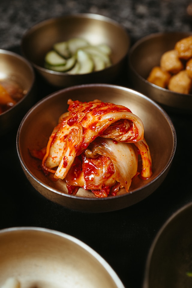 the art of making kimchi: traditional methods and flavor profiles